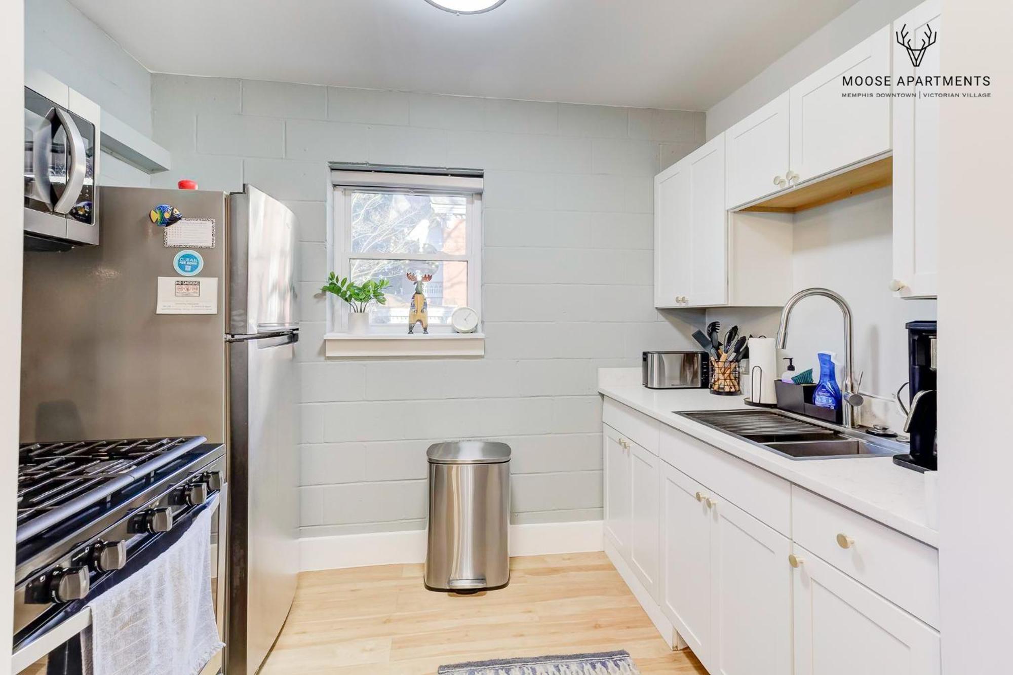 The Moose #7 - Instaworthy Studio With Amazing Views, Free Parking & Heated King Bed Memphis Extérieur photo