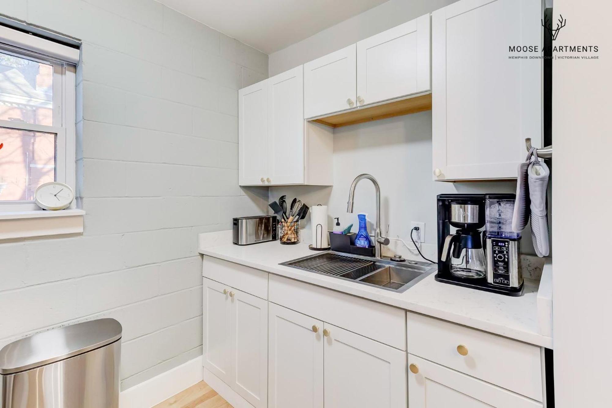 The Moose #7 - Instaworthy Studio With Amazing Views, Free Parking & Heated King Bed Memphis Extérieur photo
